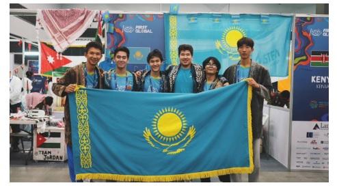 Казахстанские школьники защищают честь страны в Панаме на всемирной олимпиаде по робототехнике FIRST GLOBAL